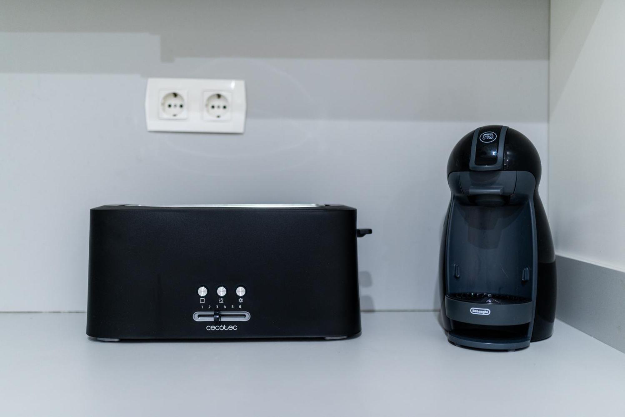 Wekey Homes Granada, Elvira Suites Centro Eksteriør bilde