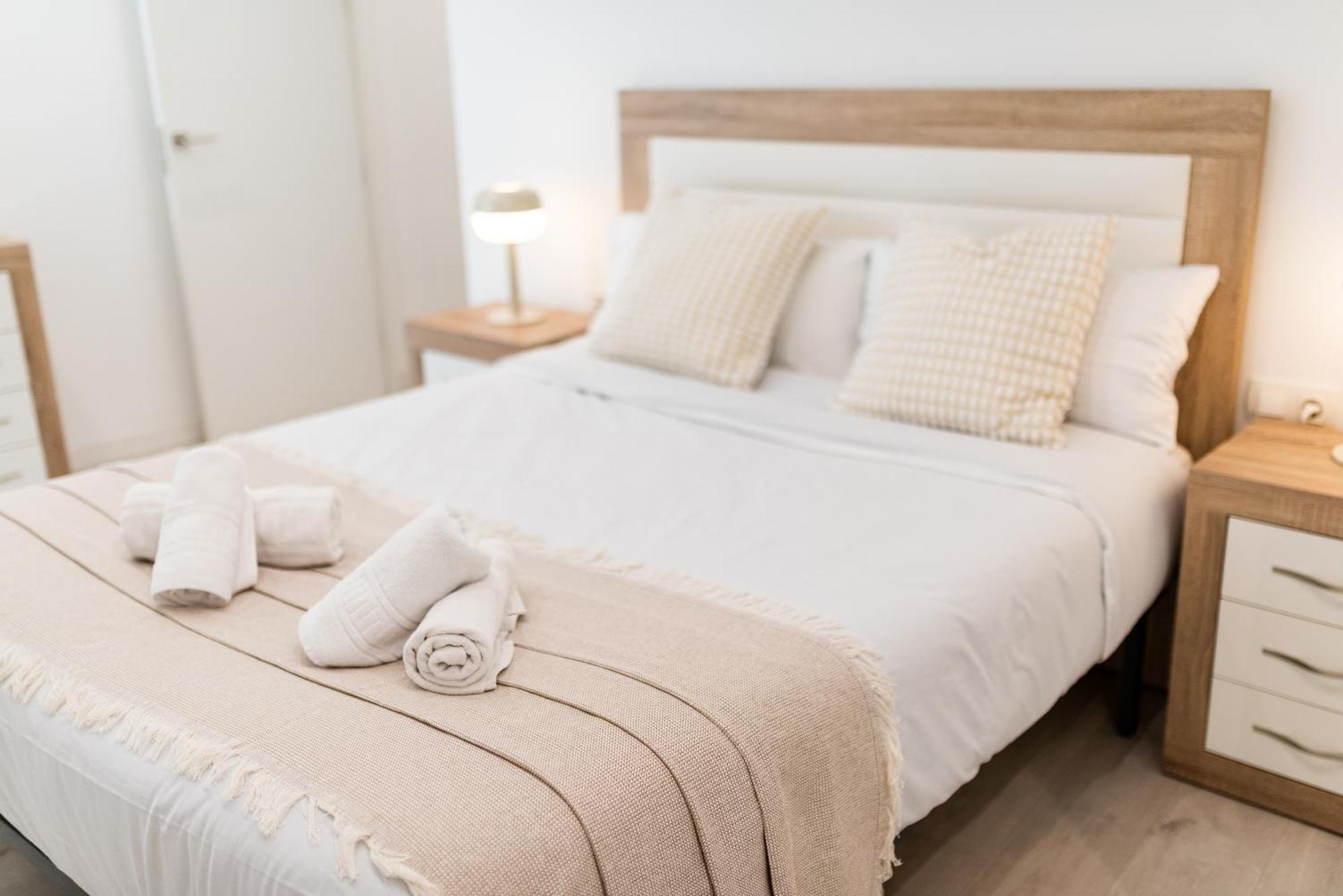 Wekey Homes Granada, Elvira Suites Centro Eksteriør bilde