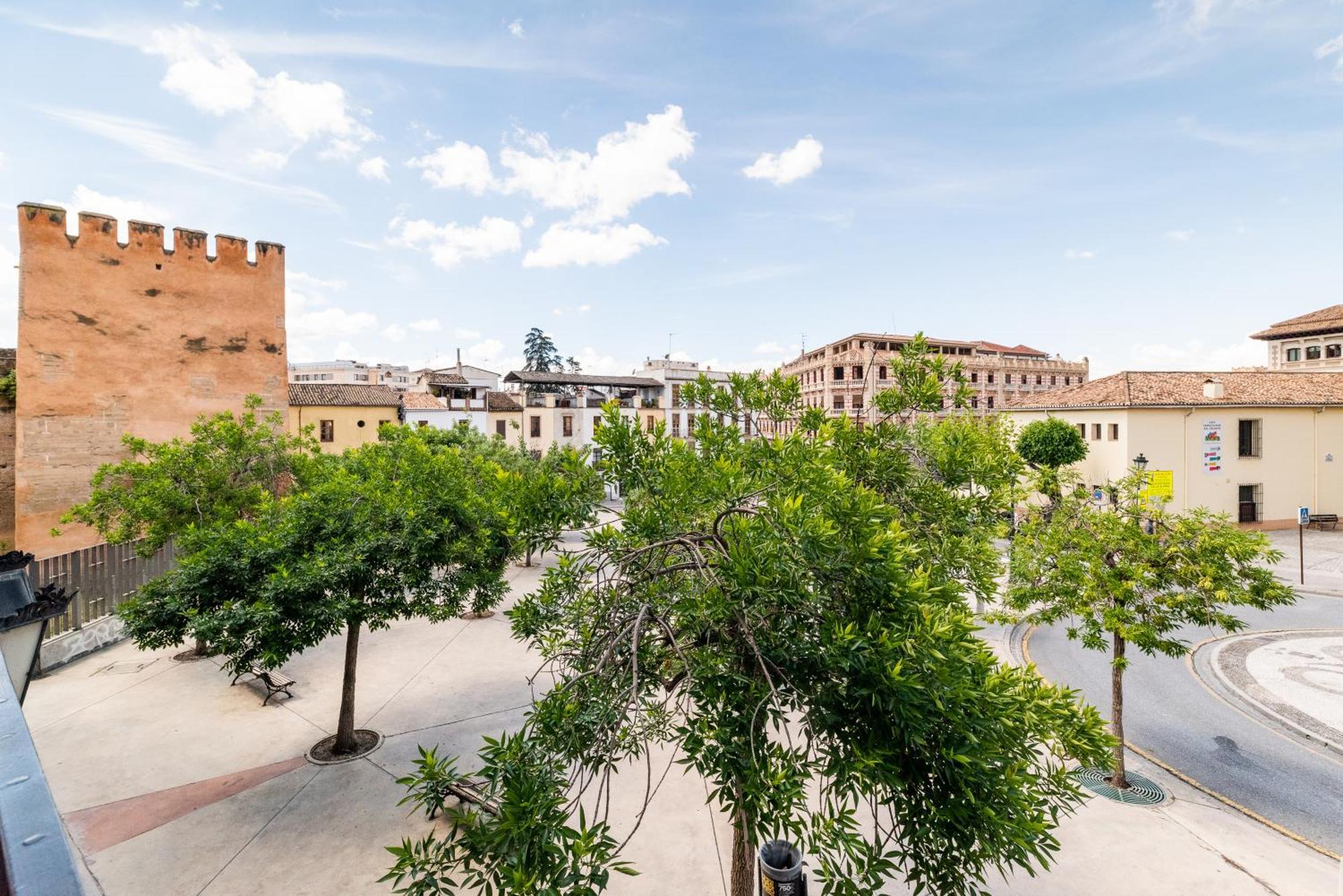 Wekey Homes Granada, Elvira Suites Centro Eksteriør bilde