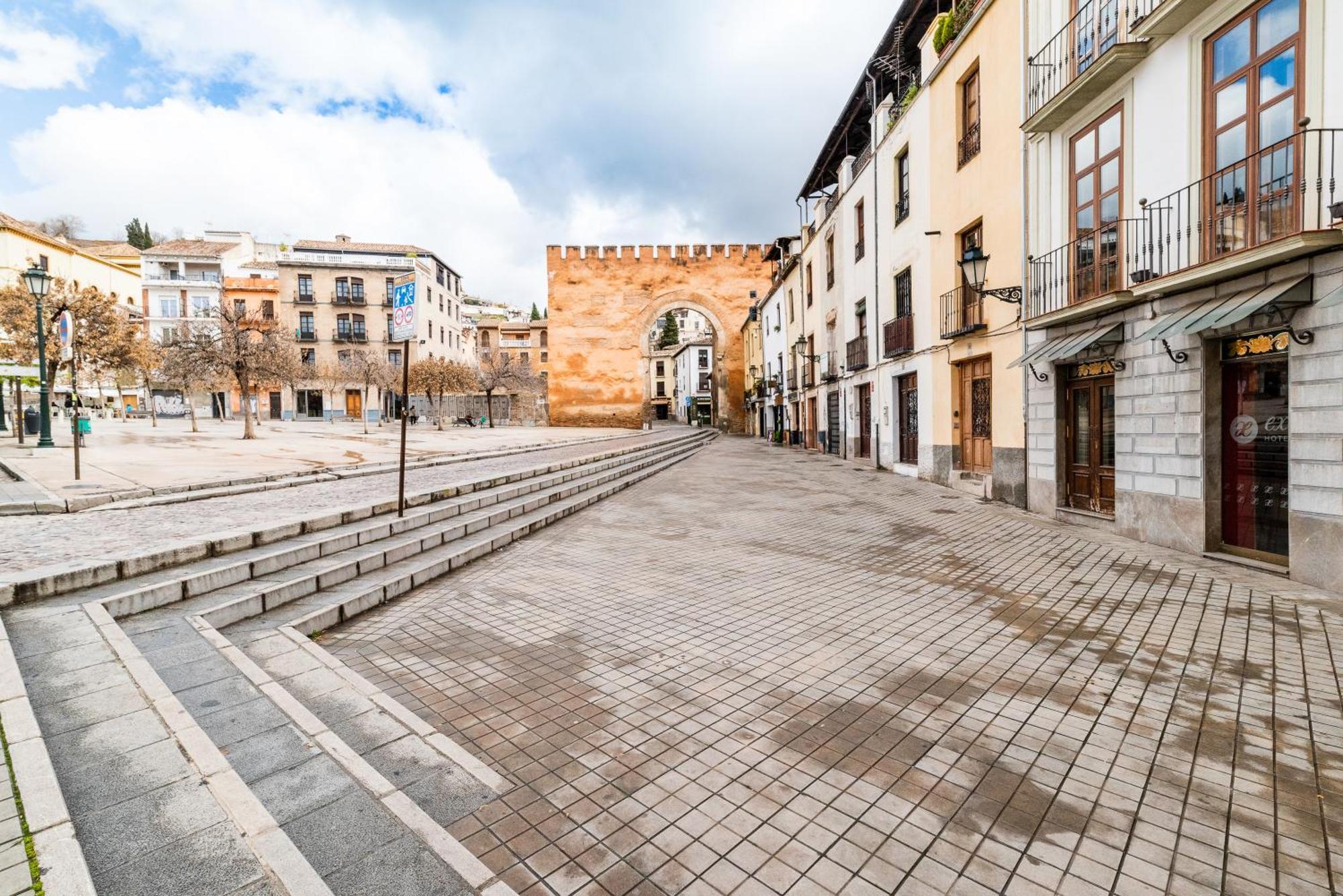 Wekey Homes Granada, Elvira Suites Centro Eksteriør bilde